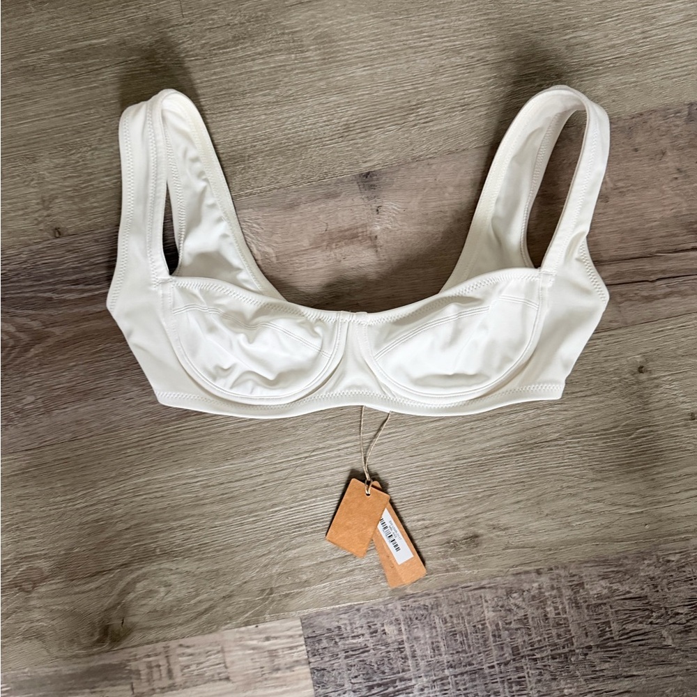 SKIMS Cream Underwire Bikini Top